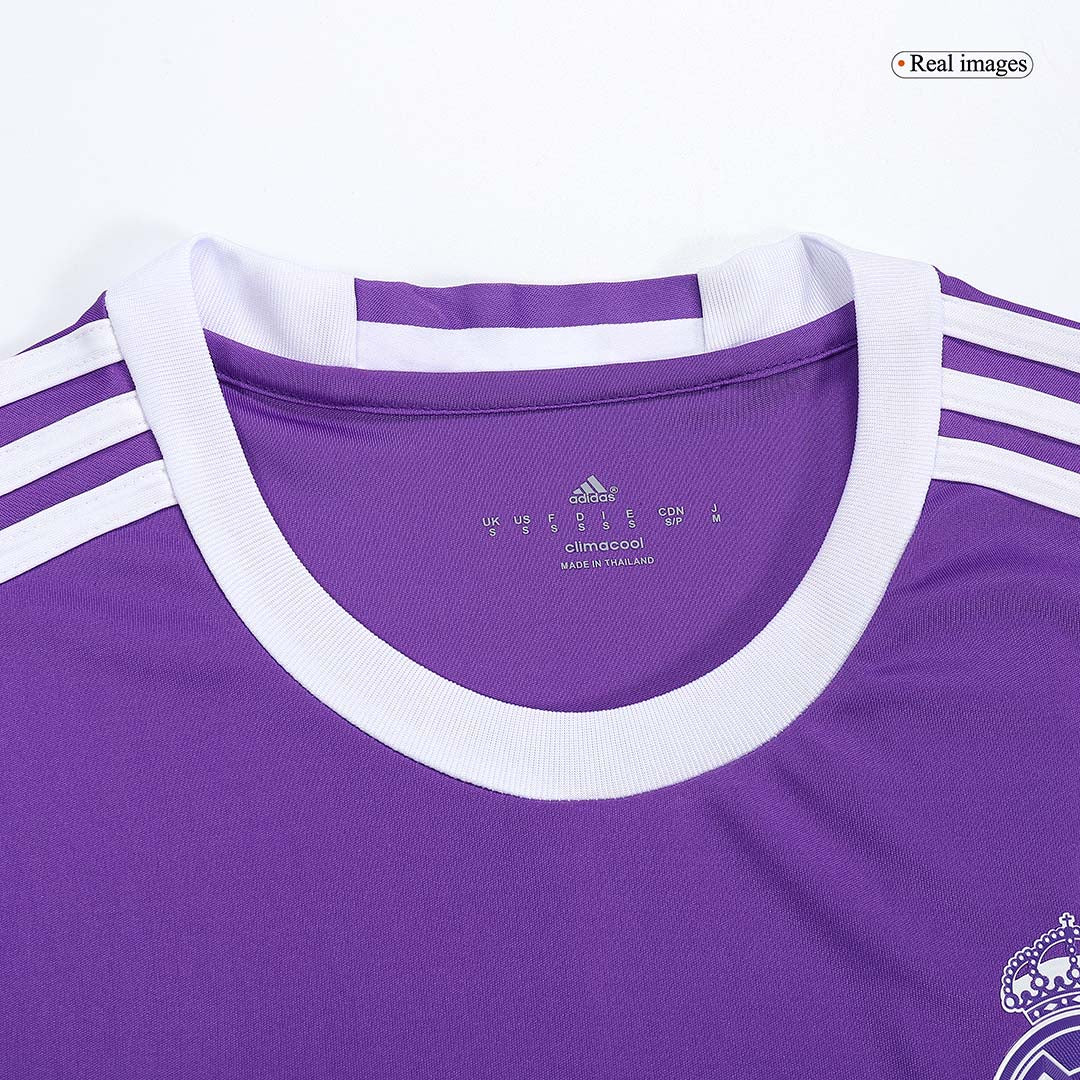 Tricouri Fotbal Vintage Real Madrid KROOS #8 Deplasare 2016/17 Mânecă Lungă