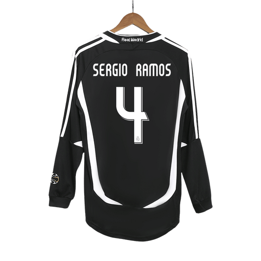 Tricouri Fotbal Vintage Real Madrid SERGIO RAMOS #4 Deplasare 2006/07 Mânecă Lungă