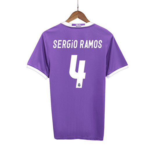 Tricouri Fotbal Vintage Real Madrid Sergio Ramos #4 Deplasare 2016/17