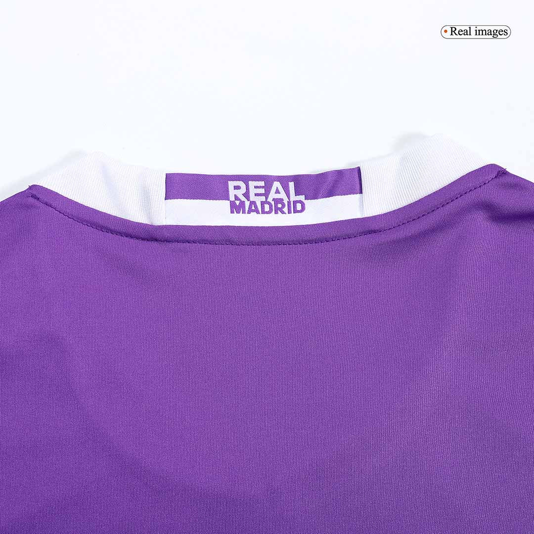 Tricouri Fotbal Vintage Real Madrid RONALDO #7 Deplasare 2016/17 Mânecă Lungă