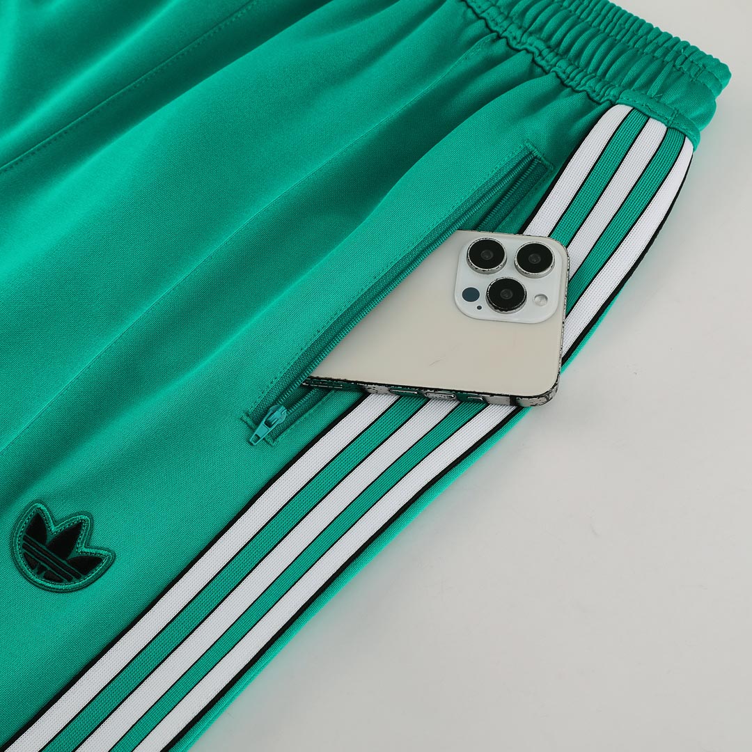 Set Jachete Liverpool 2025/26 - Green
