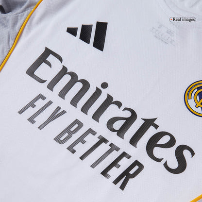 Tricouri Fotbal Real Madrid VALVERDE #8 Acasă 2025/26 Authentic - Premium