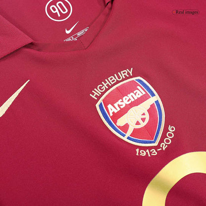 Tricouri Fotbal Vintage Arsenal BERGKAMP #10 Acasă 2005/06