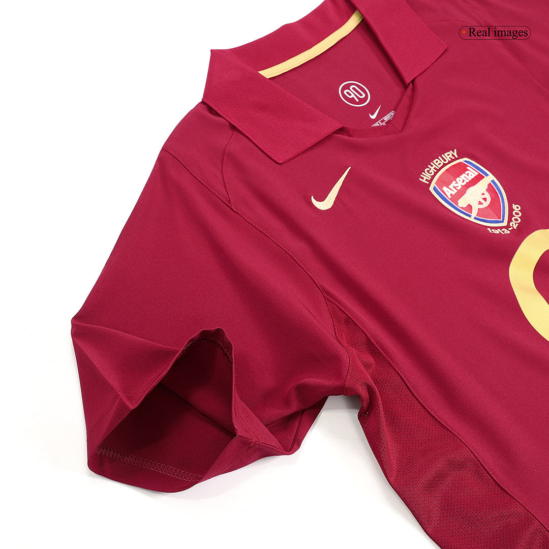 Tricouri Fotbal Vintage Arsenal BERGKAMP #10 Acasă 2005/06
