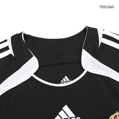 Tricouri Fotbal Vintage Real Madrid SERGIO RAMOS #4 Deplasare 2006/07